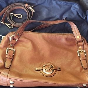 Michael kors purse